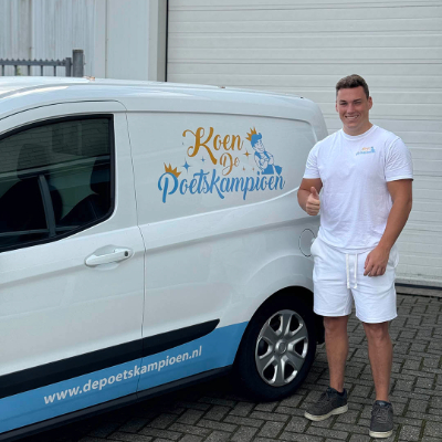 Medewerker Bas van Koen de Poetskampioen